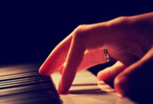 西甲:领头羊巴塞罗那遭塞尔塔踢和.